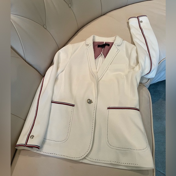 Tommy Hilfiger Dresses & Skirts - Tommy Hilfiger Jacket